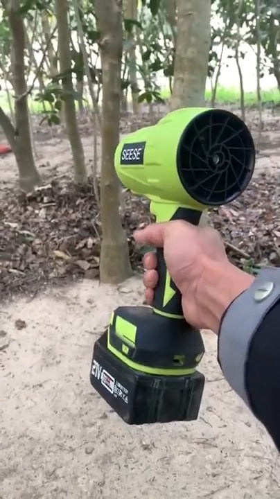 One-hand grip in the yard